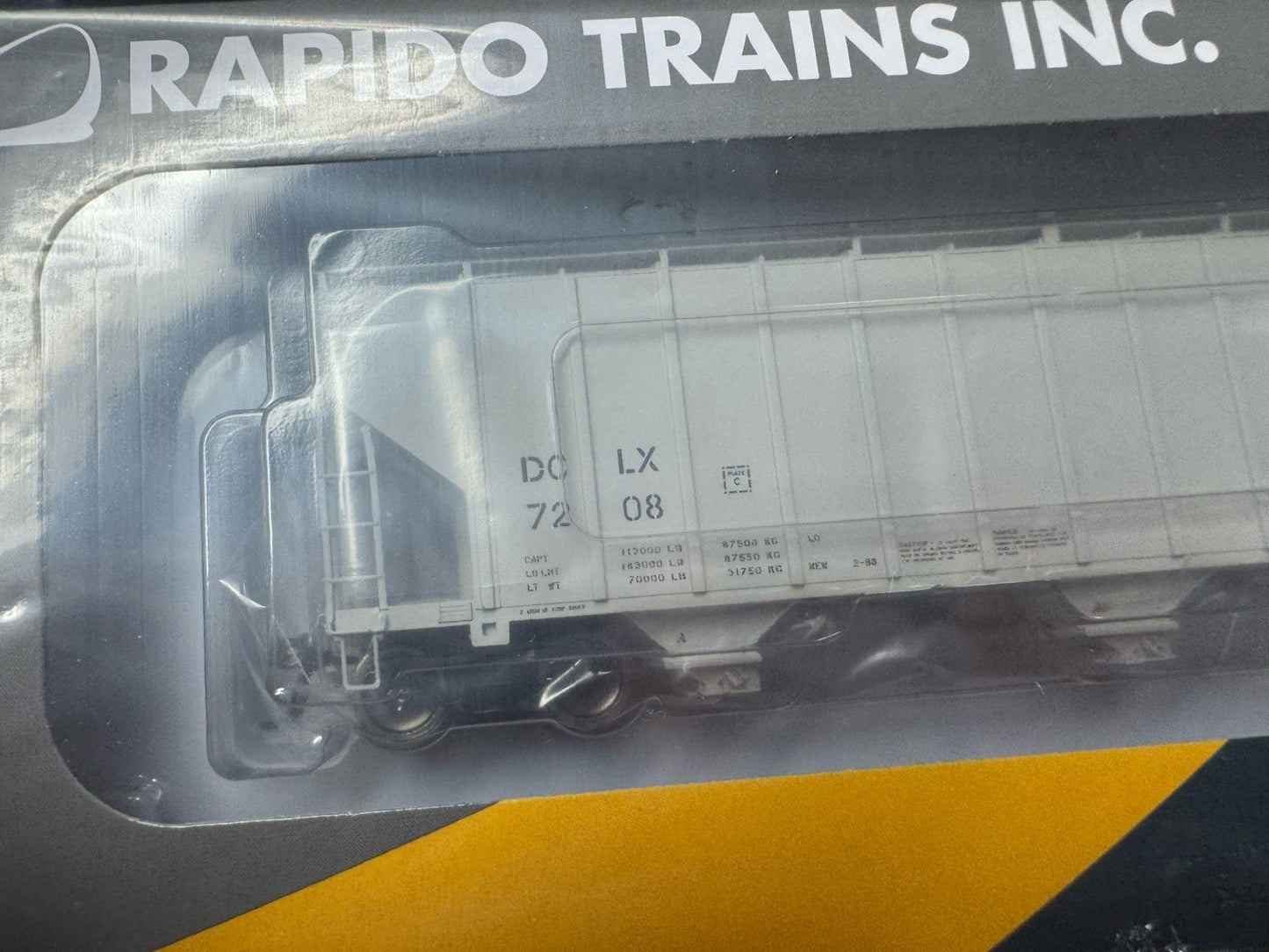 Rapido 157008A HO Scale DCLX DOW Procor 5820 Covered Hoppers Single Car 7208