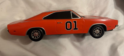 General Lee AUTOGRAPHED 1969 Charger Dukes of Hazzard 1:18 Scale Light & Sound