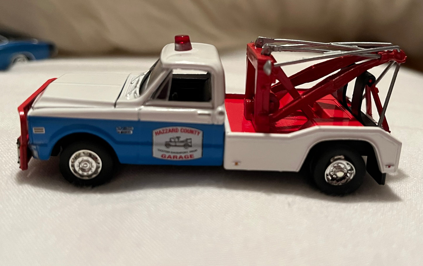 1:64 1969 Chevy C-30 COOTER'S TOW TRUCK HAZZARD COUNTY GARAGE PREORDER