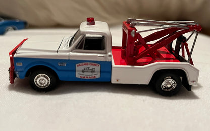 1:64 1969 Chevy C-30 COOTER'S TOW TRUCK HAZZARD COUNTY GARAGE PREORDER