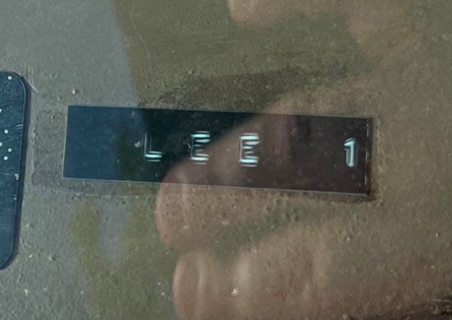 LEE 1 Dashpad Decal