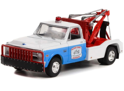 1:64 1969 Chevy C-30 COOTER'S TOW TRUCK HAZZARD COUNTY GARAGE PREORDER